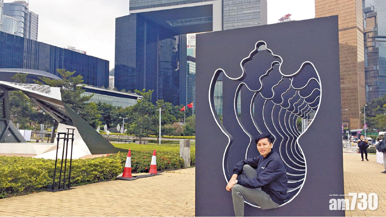 回流建築師情繫當舖 霓虹招牌刻寫港印象