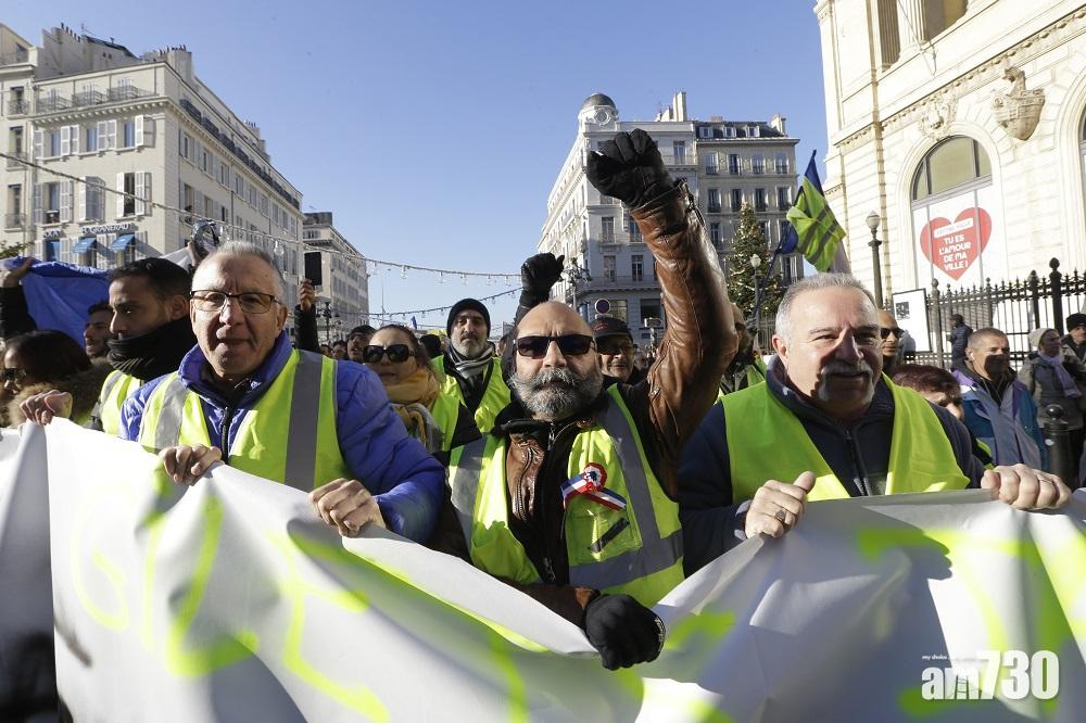 【法國示威】黃背心示威者與警方再度衝突