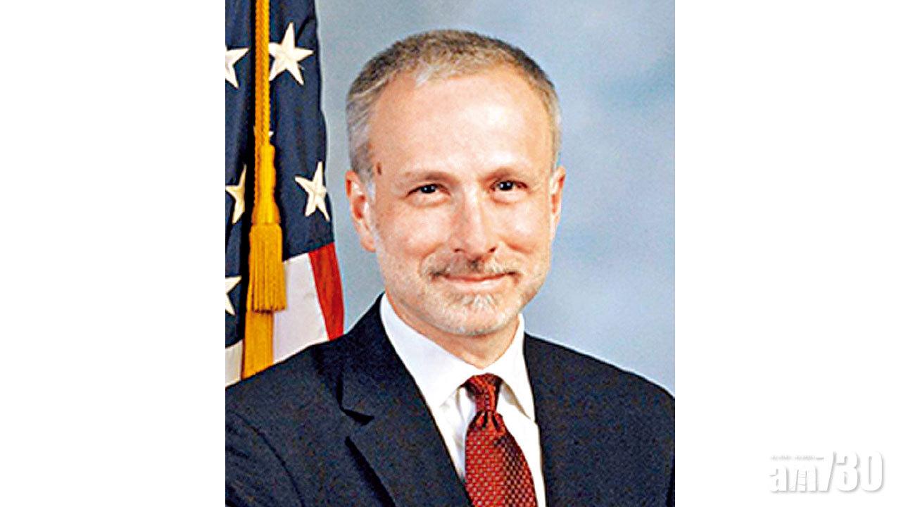 兩內閣高官 密謀推翻特朗普