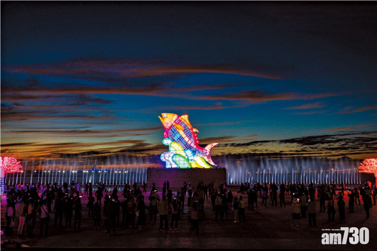 巨鮪震聲威 年度節慶台灣燈會