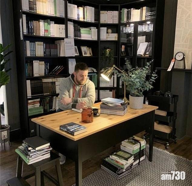 宜家扮屋企 整蠱男獲青睞