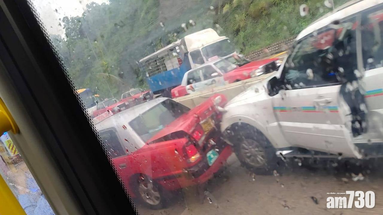 明愛醫院對開2車相撞　呈祥道往葵涌方向快線一度封閉
