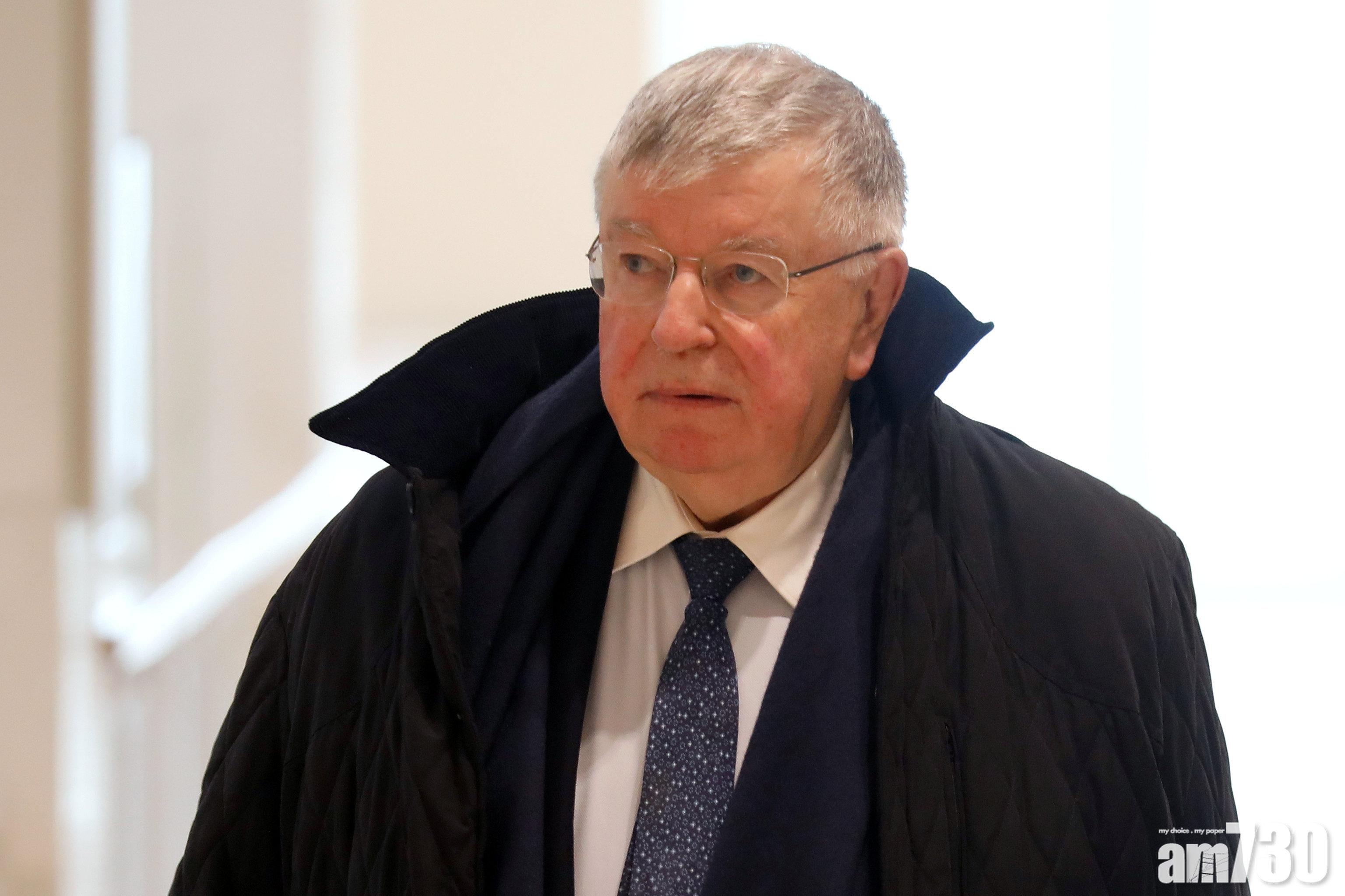 【心理戰迫辭職】19員工自殺  Orange電訊前CEO受審