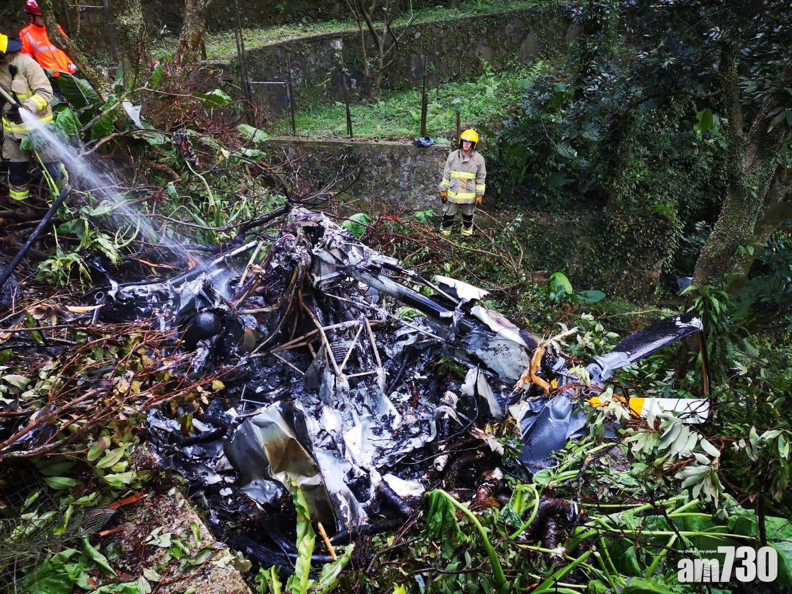 【直升機失事】吊臂車到場移走直升機殘骸