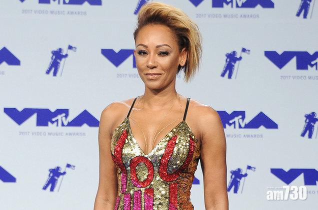 【重組多事】辣妹Mel B戀上同性和音