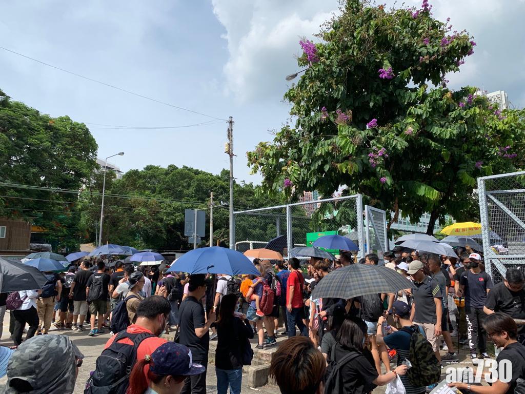 【元朗遊行】市民：出來是反對暴力  與政治立場無關