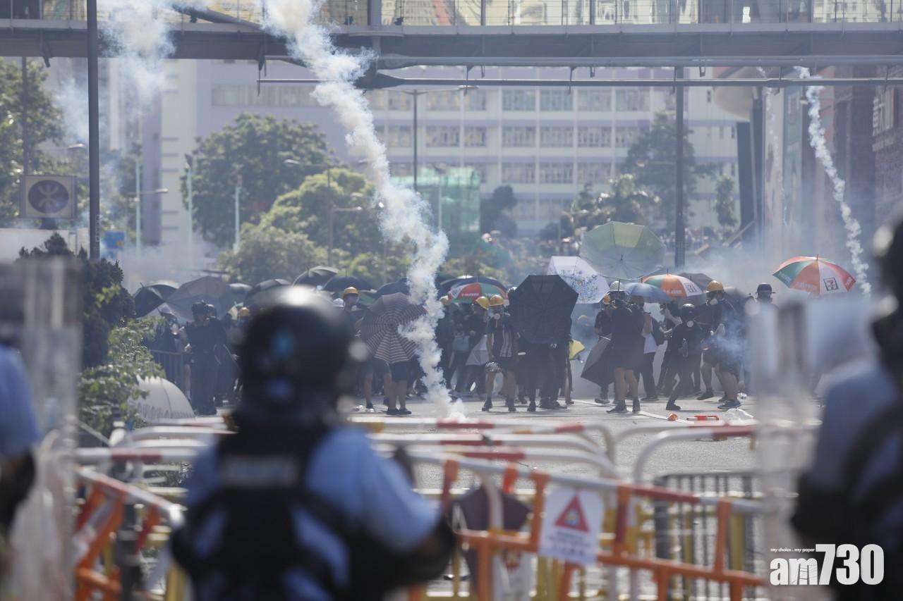【七區集會】警方於黃大仙多次施放催淚煙