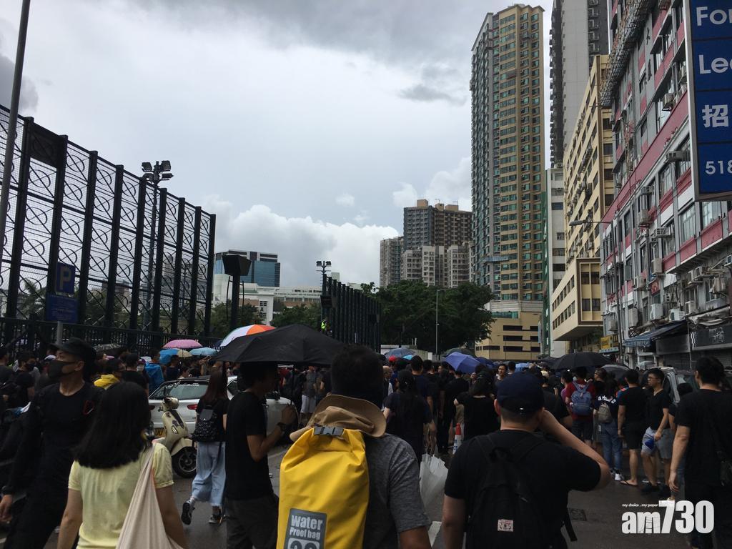【光復紅土】海心公園出發 冒雨遊行至黃埔站