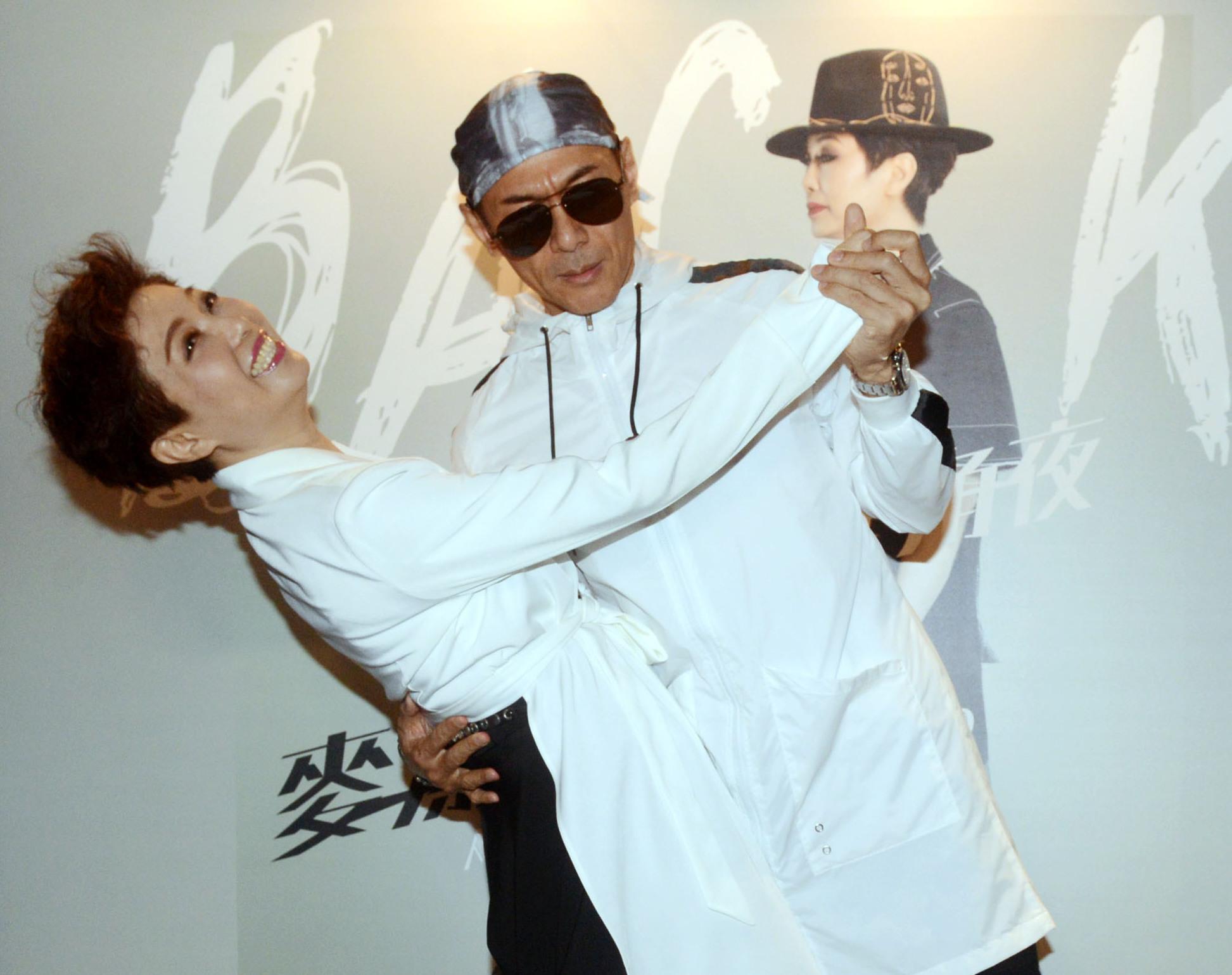 麥潔文開個唱 唔怕江華台上搶咪