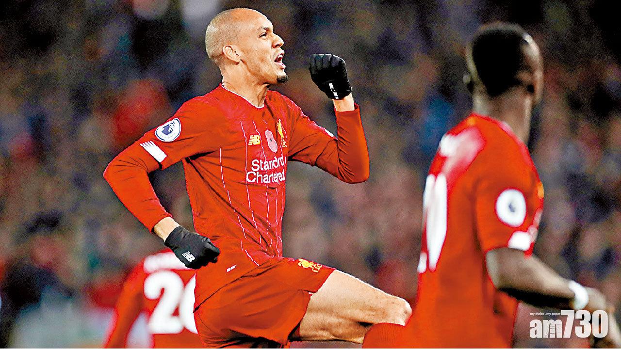 手球惹爭議 紅軍挫曼城英超領放