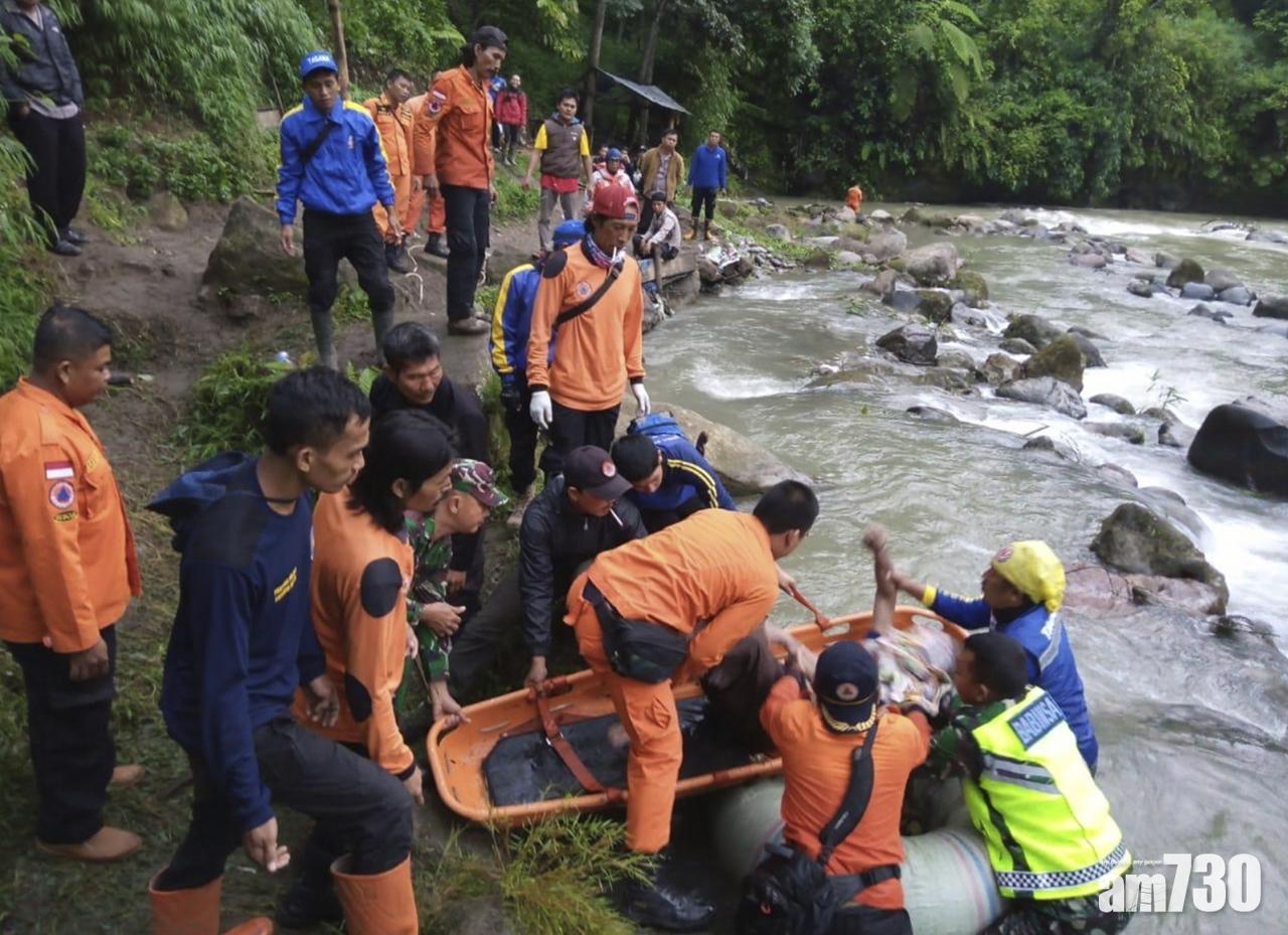 印尼巴士墮峽谷　至少24死13傷