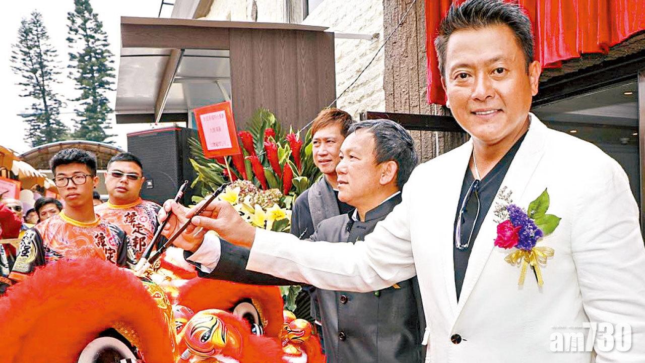 張利華稱分房瞓5年 魏駿傑逾十年婚姻玩完