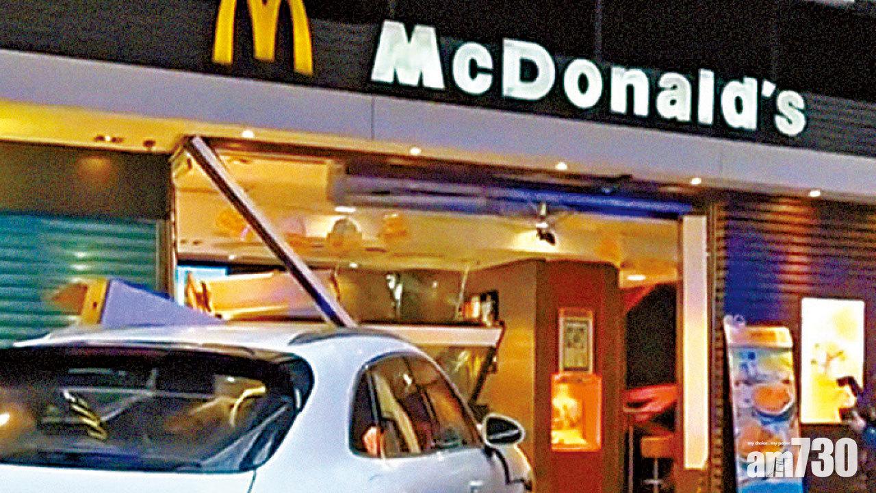 私家車失控 撞入快餐店2傷
