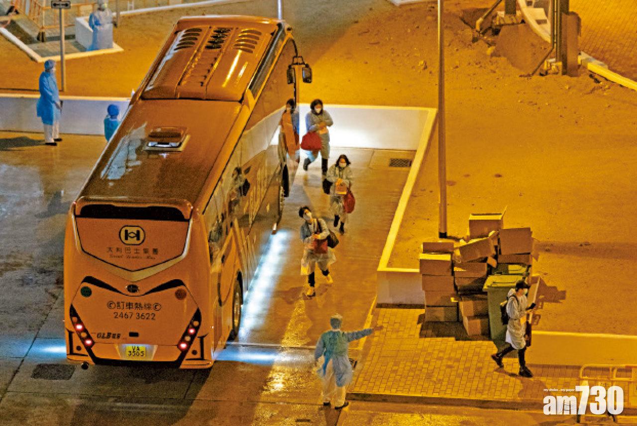 鑽石公主號港人完成隔離昨回家