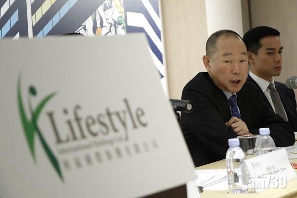 利福近1.3億大手購恒大債