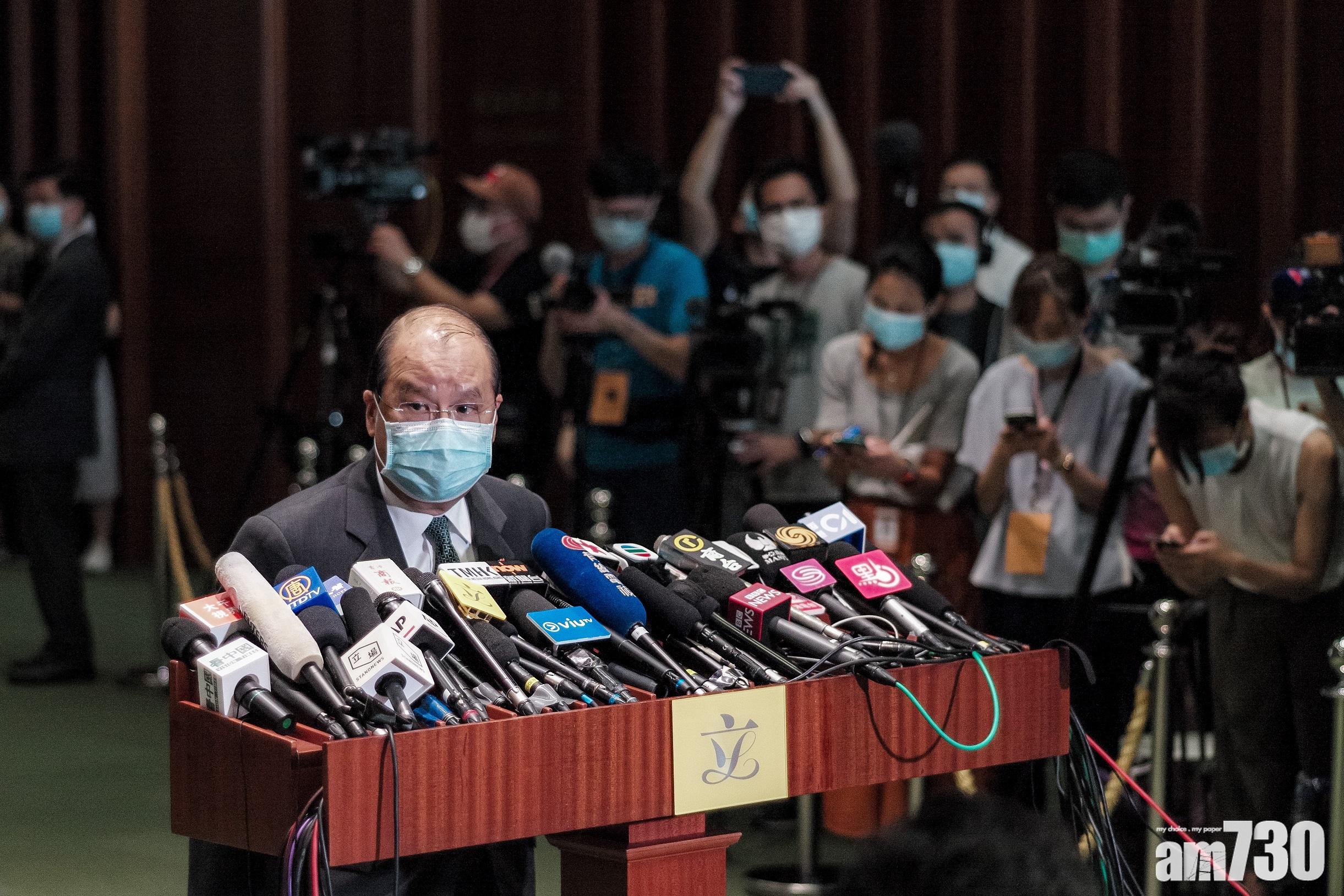 【港區國安法】稱「光復香港」口號有港獨含意　張建宗籲不應以身試法