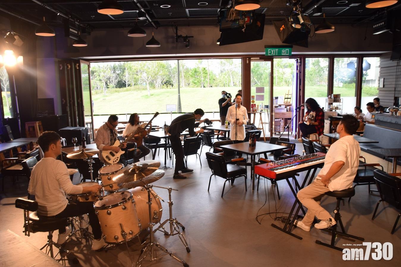 太極開戶外騷 鄧建明驚飲醉