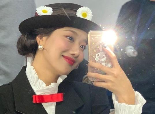 April李娜恩工作不忙分享靚相