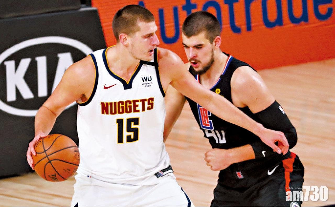 祖傑率金塊挫快艇