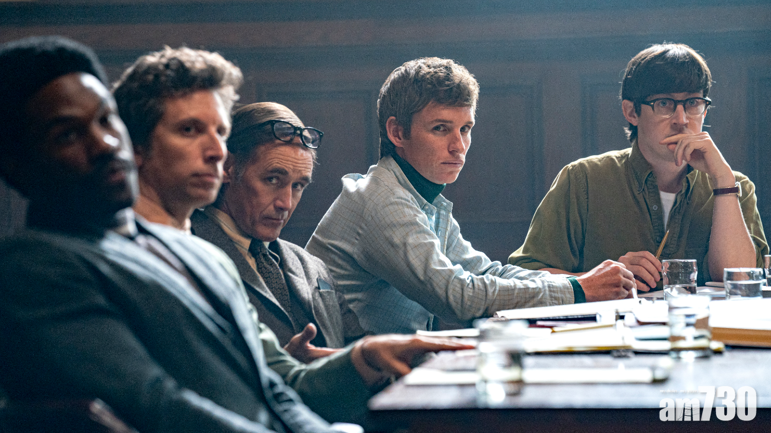 【政治審判】影帝艾迪烈梅尼演社運領袖   史匹堡牽頭重演《芝加哥七人案》