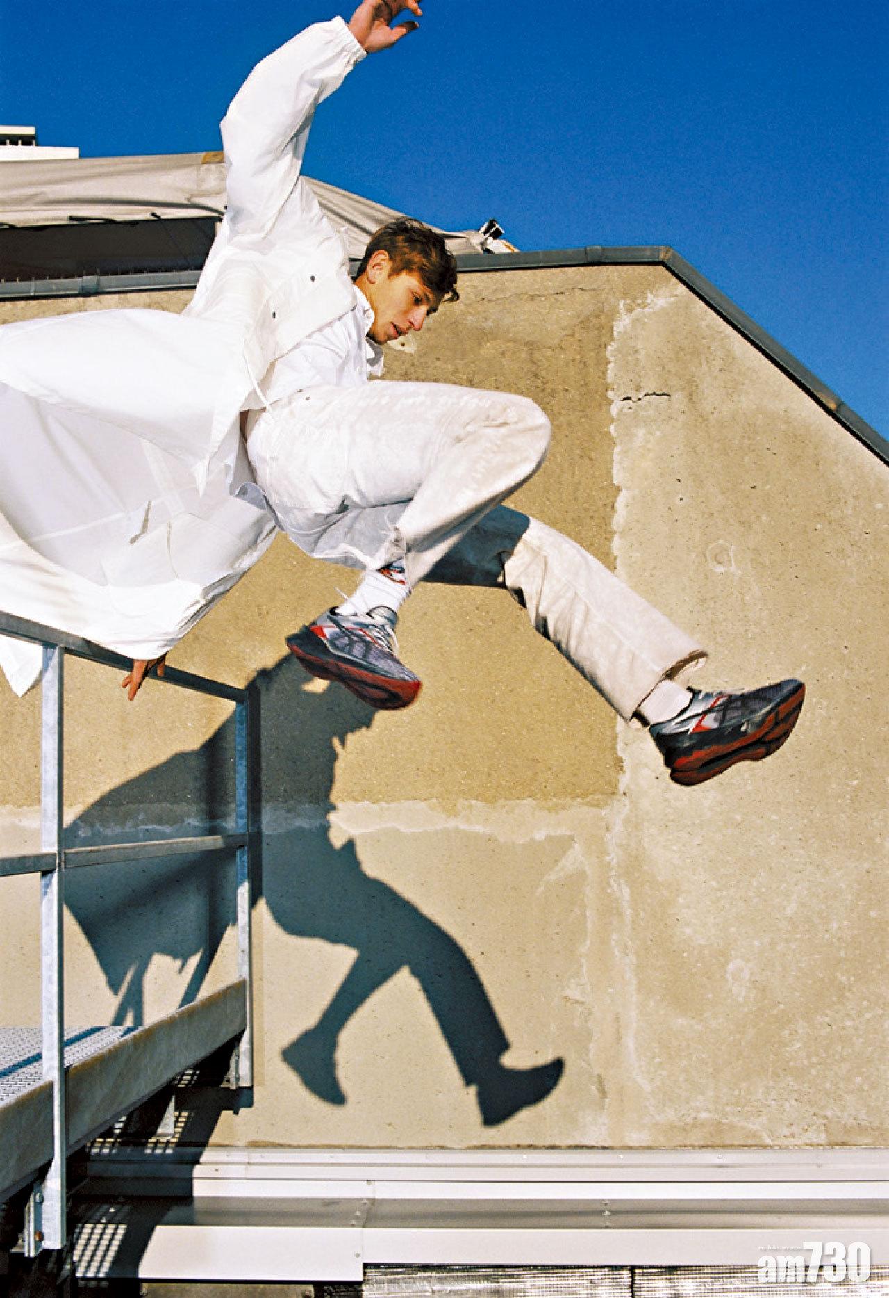 ASICS跑鞋新色系登場