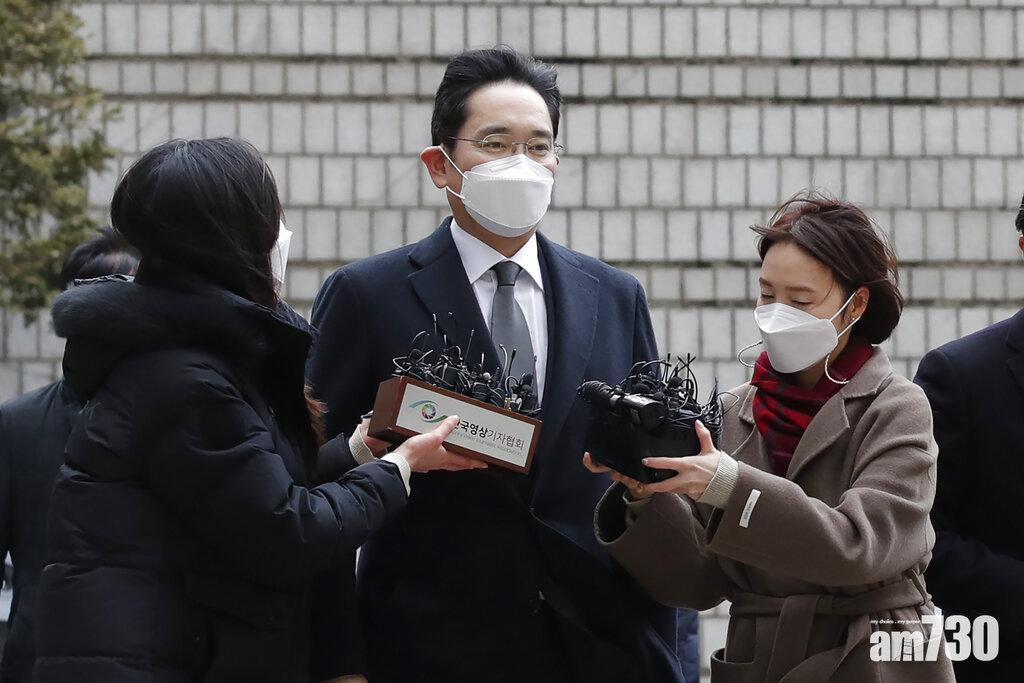 賄賂朴槿惠案重審 三星副會長李在鎔判囚2年半