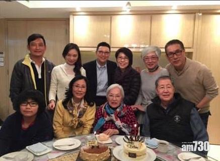 李香琴出殯｜汪明荃致悼詞憶50載恩情 能與演藝典範合作是我的榮幸