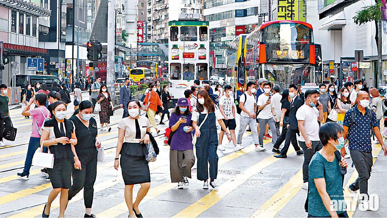 立法通過法定假期逐增至17天 逾百萬打工仔明年放佛誕假