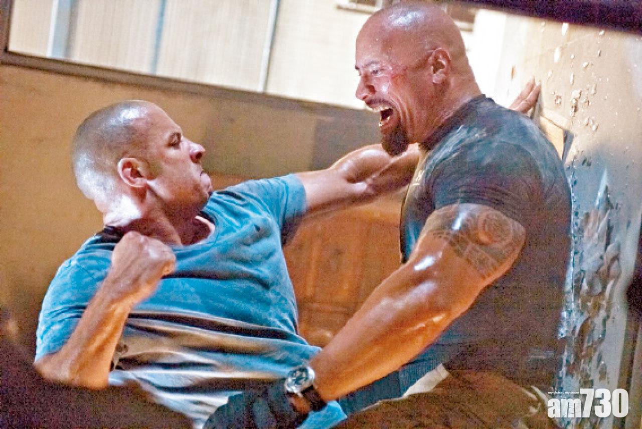 雲狄素 狄維 隔空互嘲