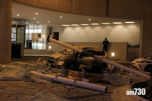 7級地震有幾勁  墨西哥城月台列車猛烈搖晃 (有片)