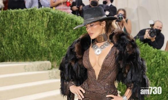 MET Gala｜添麥菲 珍妮花 Kim鬥型鬥怪