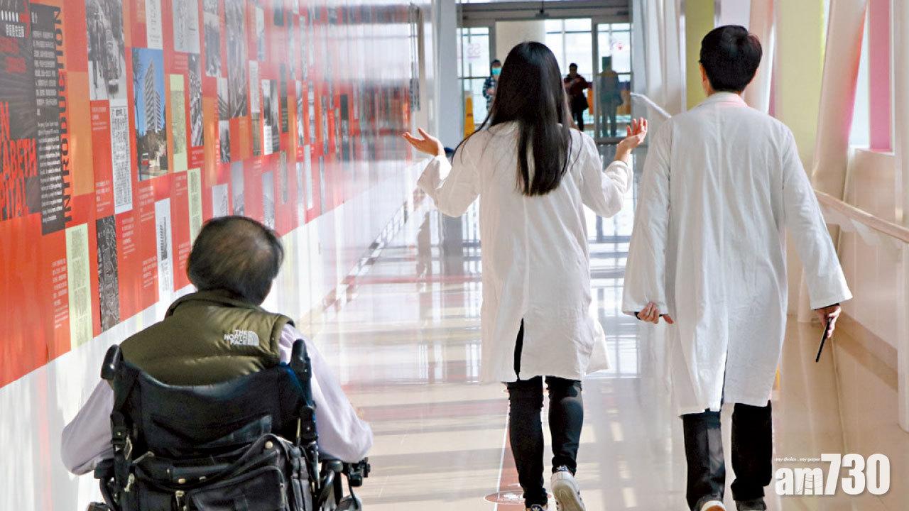 三讀通過 料明年頒認可名單 立會准引入非本地醫生