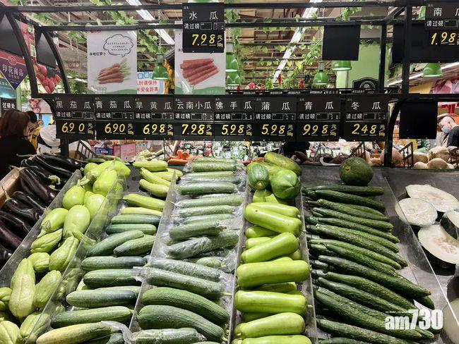 內地水災致菜價普遍漲1倍 網民揶揄「窮得只能吃肉」