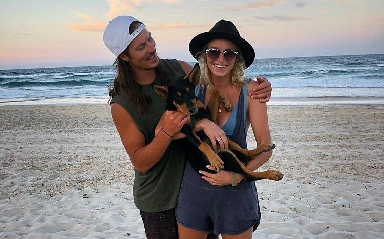 澳洲冬奧持旗手逝世　女友15個月後誕女兒