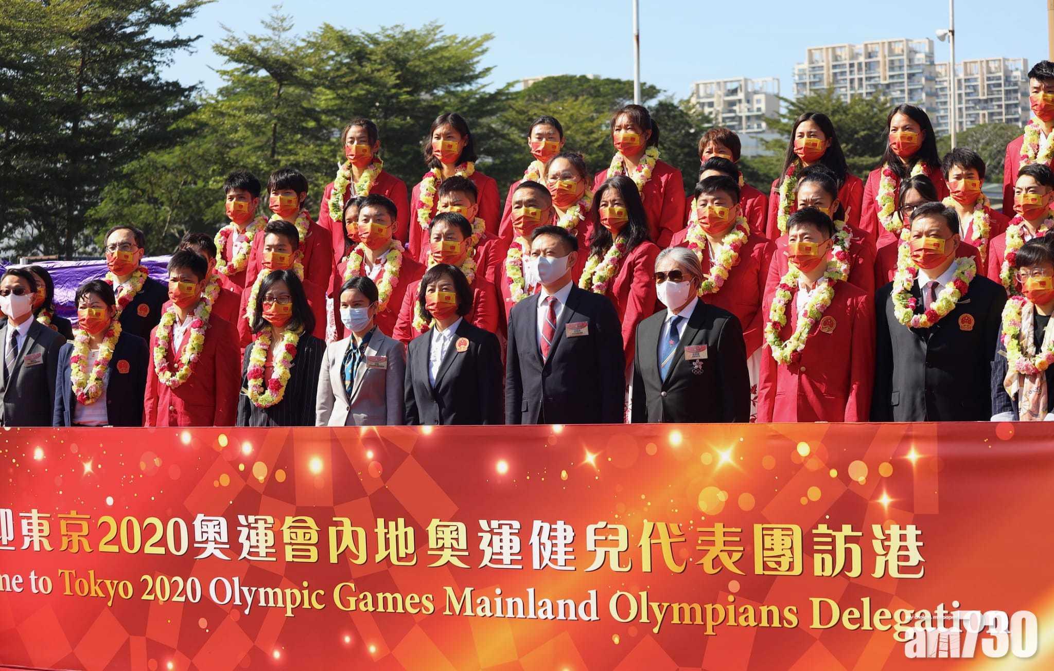 東京奧運｜國家隊代表團抵港後見記者　蘇炳添：從小看7點半8點半港劇長大