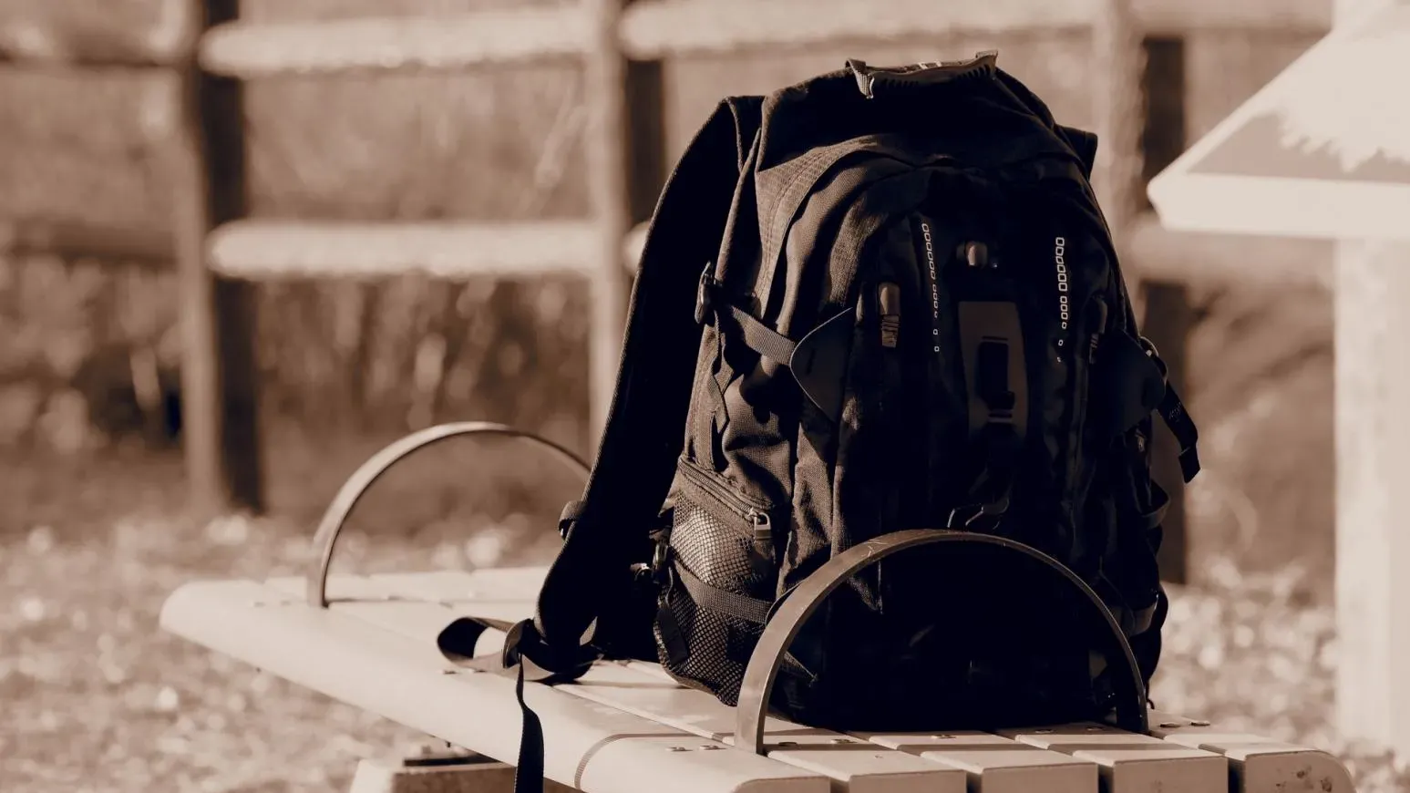 肯亞丈夫殺妻分屍後裝入背包行街　遭警截查意外被捕