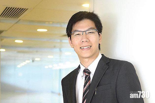 自稱「80後樓神」的吳龍飛。(FB)