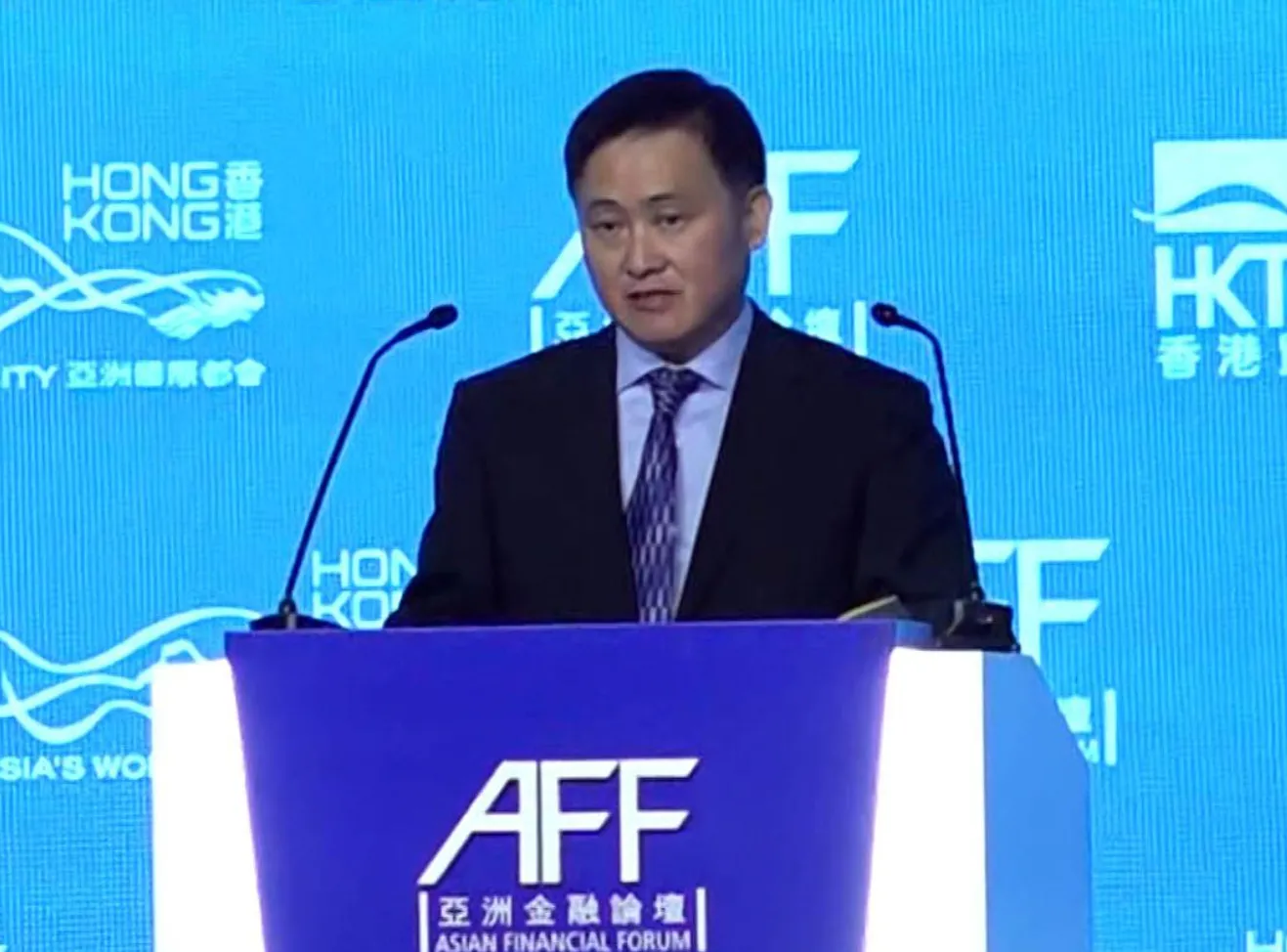 潘功勝提出，將大幅提高國家外匯儲備在香港的資產配置比例，為香港金融發展開闢更廣闊空間。（港台圖片）