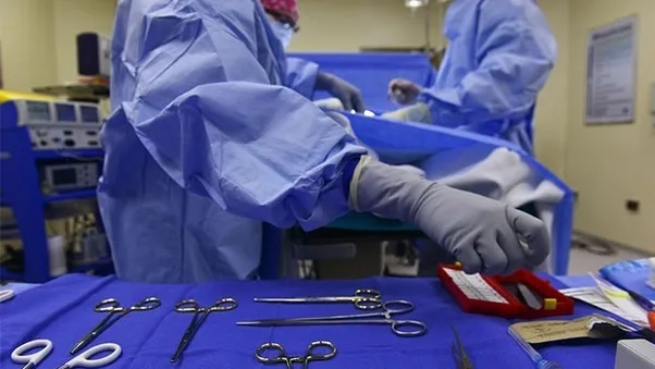 罕見癌細胞竟傳染，醫生為患者開刀後生惡性腫瘤。(資料圖片)