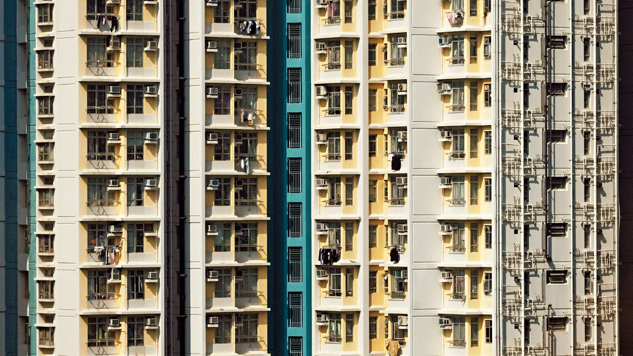 嚴重濫用公屋擬列刑事 最高罰50萬囚1年 分租商用均違法 幫補家計不入罪