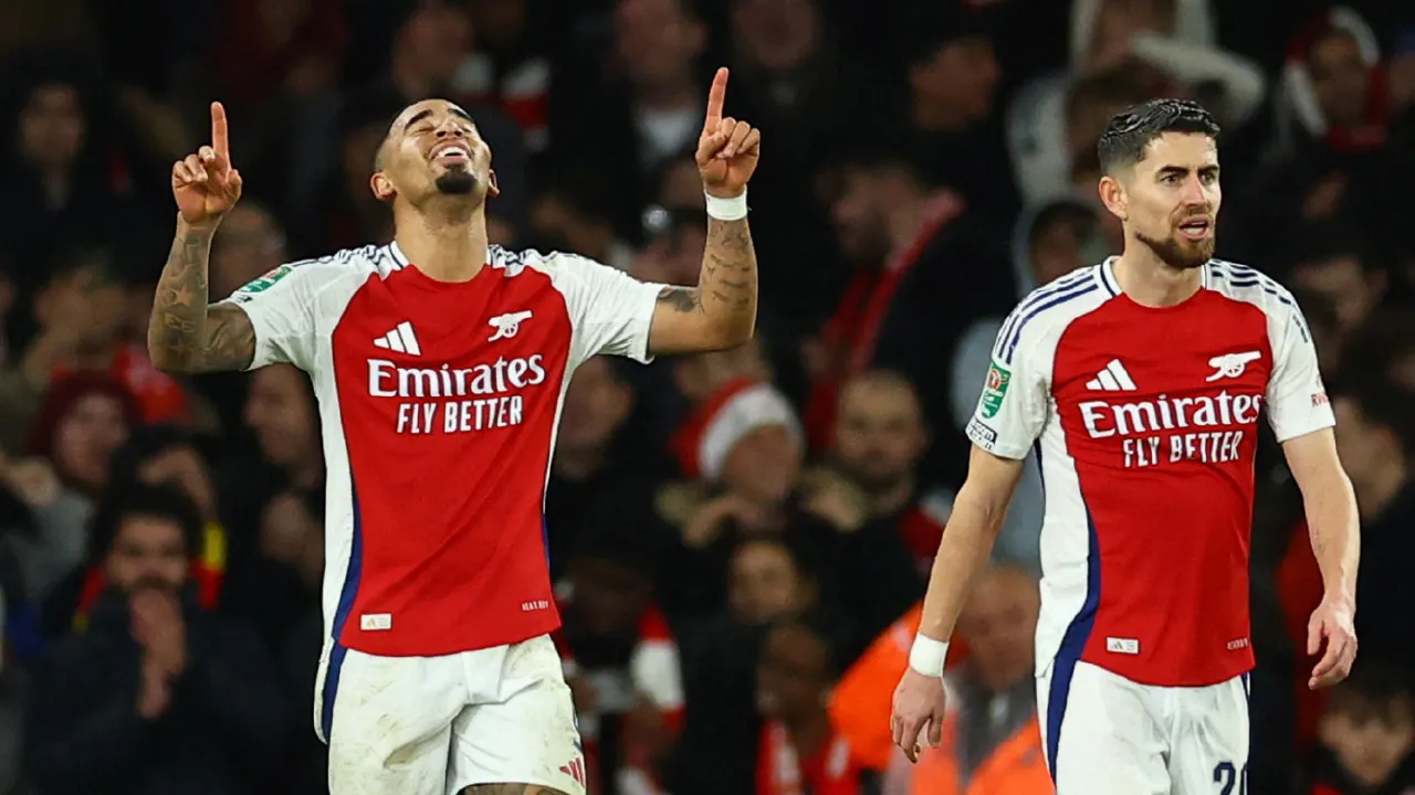 英聯盃4強｜阿仙奴半力「細」鬥紐卡素