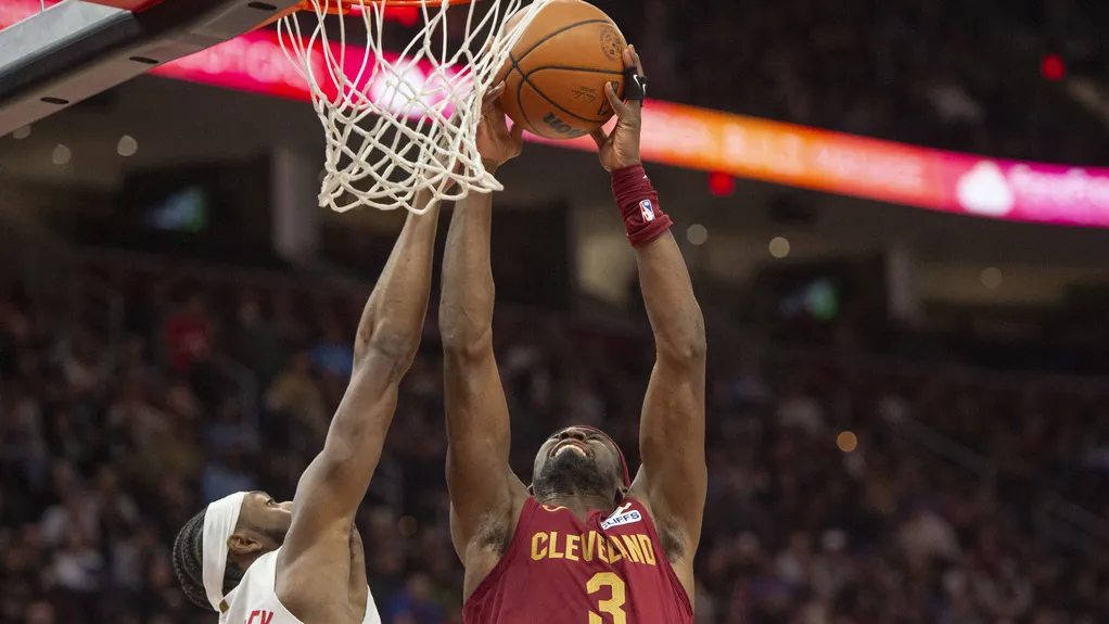 騎士以132:126再贏速龍之後，已經連贏到第12場。(美聯社)