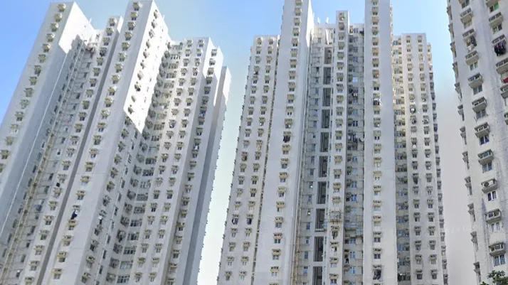 小西灣居屋富景花園獲專才家庭客，以每月1.5萬元承租三房，呎租逾25元。