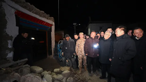 副總理張國清抵達災區指導應急救援處置工作。（新華社）