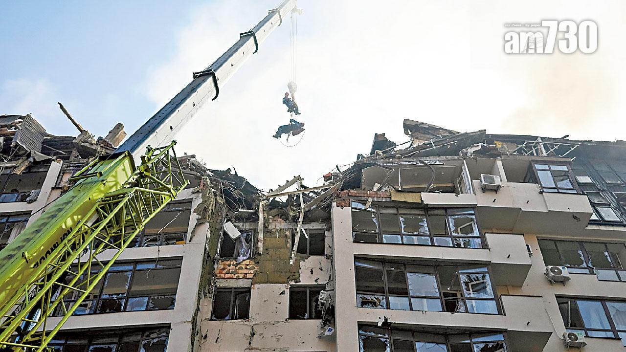 烏首都基輔民居遭炮擊6死傷 俄軍奪重鎮北頓涅茨克