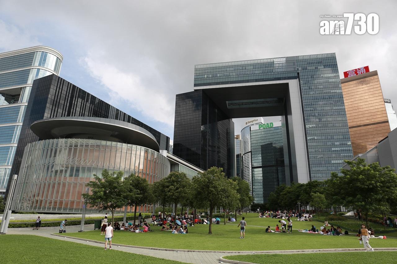 調查：四成七市民擔憂政府財政穩定性 逾七成冀推電費補貼 退稅 增免稅額(資料圖片)