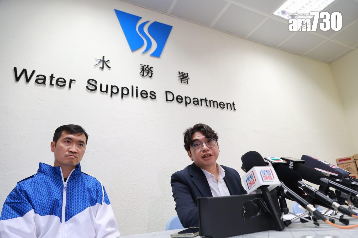 黃恩諾在記者會上對東涌居民表示歉意，並表示會調查成因。(羅錦鴻攝)