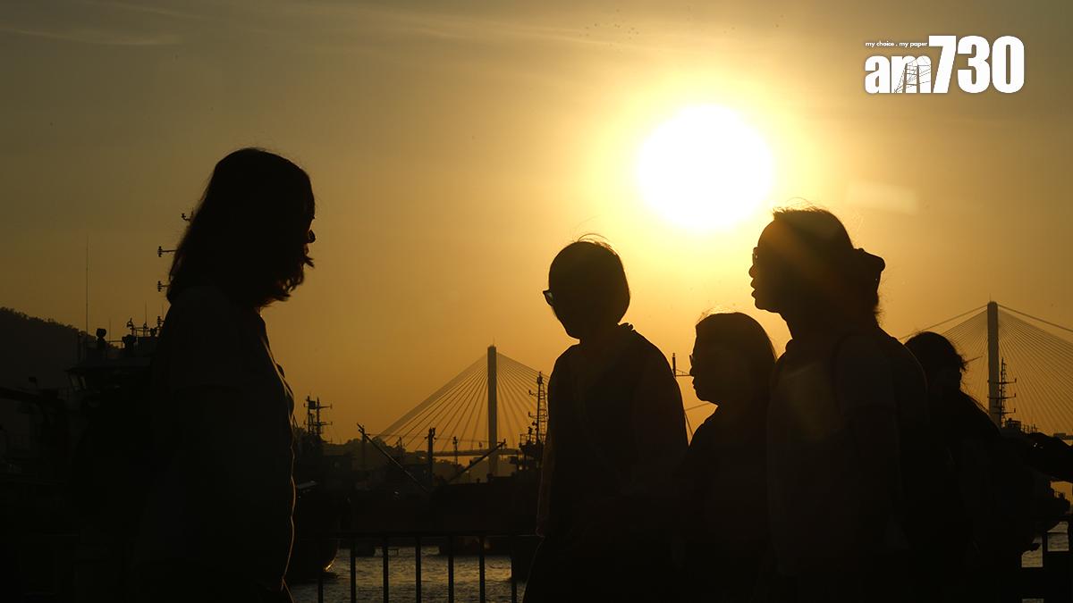 政府早前提出10項加強支援市民精神健康的措施。(資料圖片／林俊源攝)