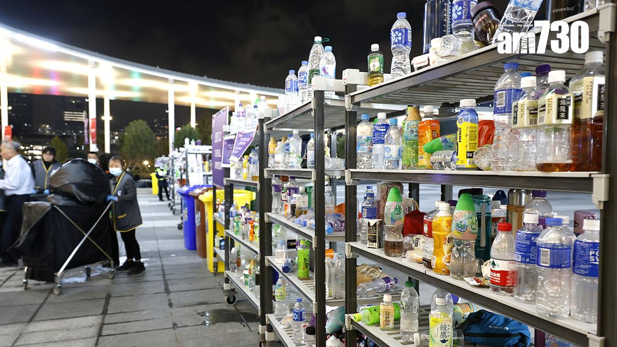 啟德體育園在舉行體育賽事時，因球迷之間互動較易引發衝突，觀眾一般不可攜帶任何水樽及容器入場。(資料圖片／林俊源攝)