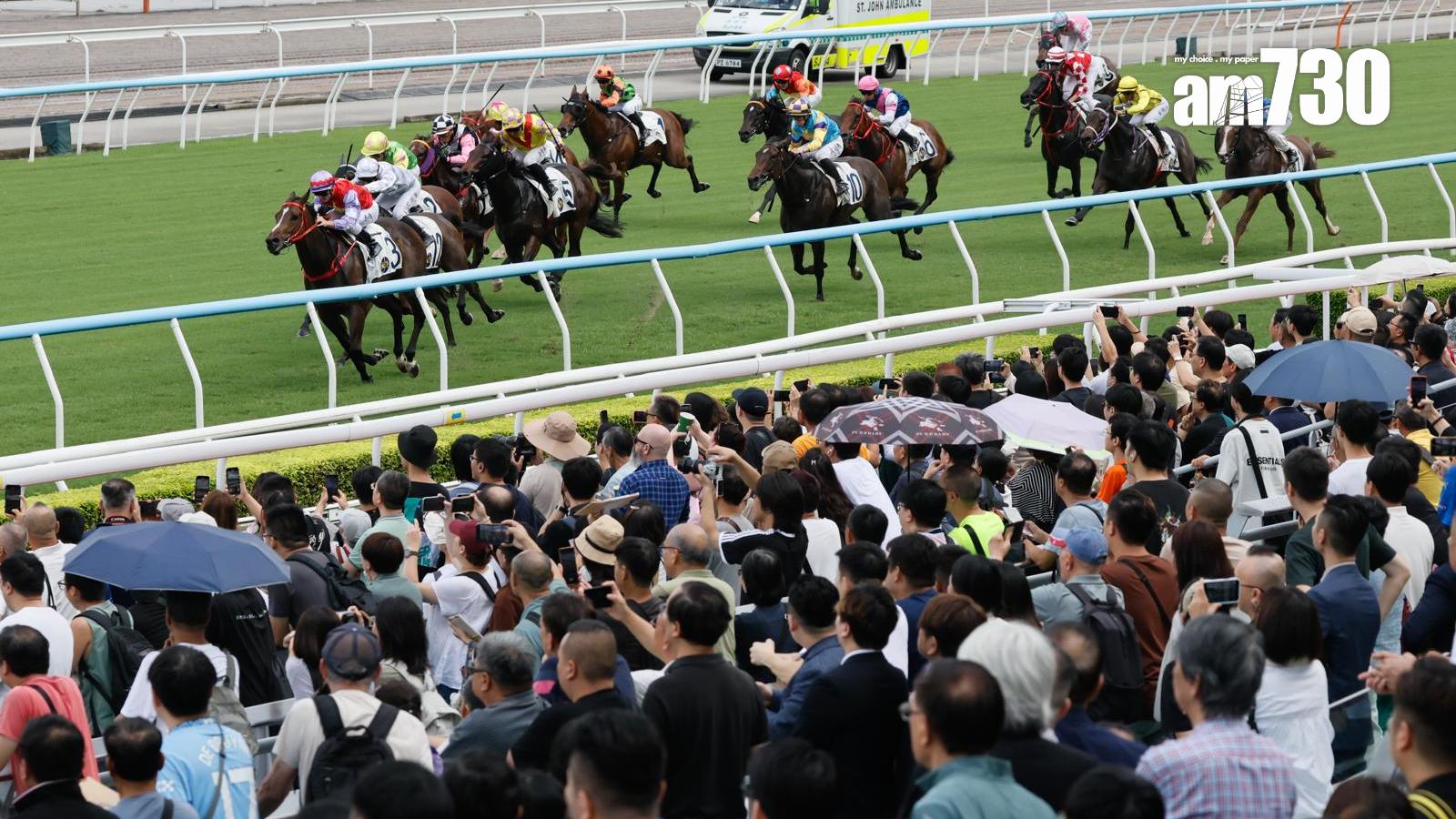 馬會今日開鑼 打風無阻馬迷熱情